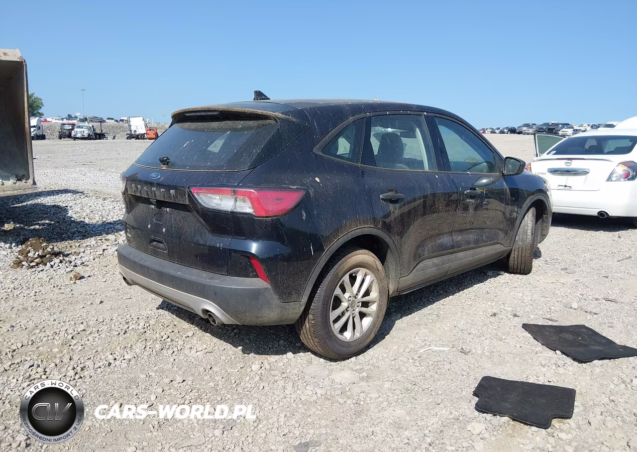 2021 Ford Escape S VIN:1FMCU0F61MUA99323 - 4