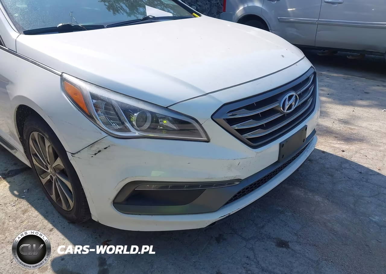 2015 Hyundai Sonata Sport VIN:5NPE34AF1FH146443 - 6