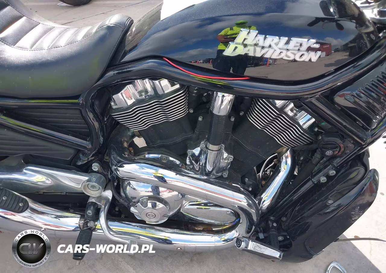 2007 Harley-Davidson Vrscd VIN:1HD1HDZ147K807070 - 8