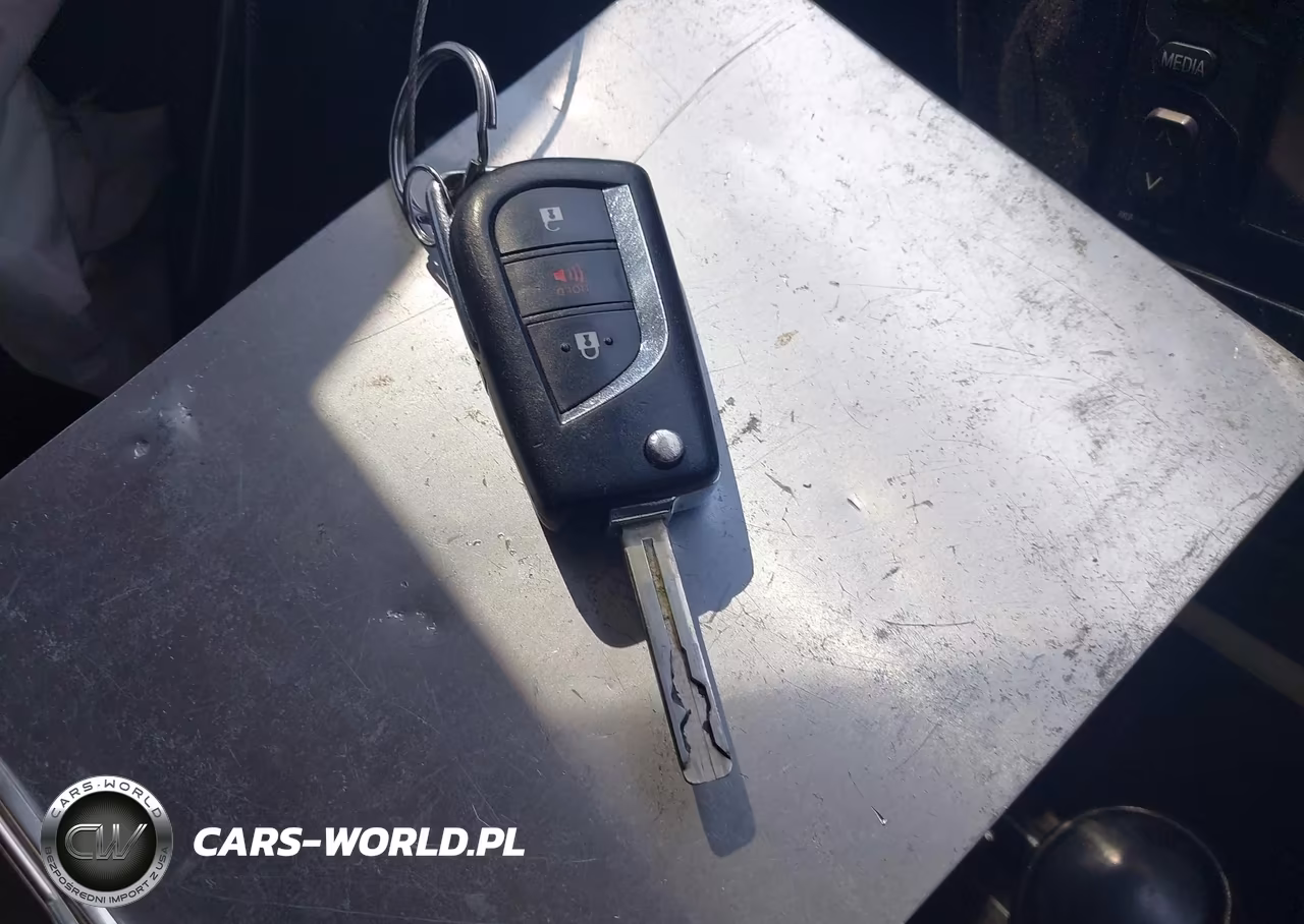 2016 Scion Im VIN:JTNKARJE6GJ506680 - 11