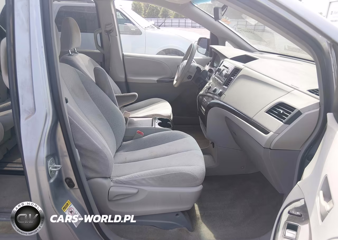 2012 Toyota Sienna Le V6 8 Passenger VIN:5TDKK3DC8CS190673 - 5
