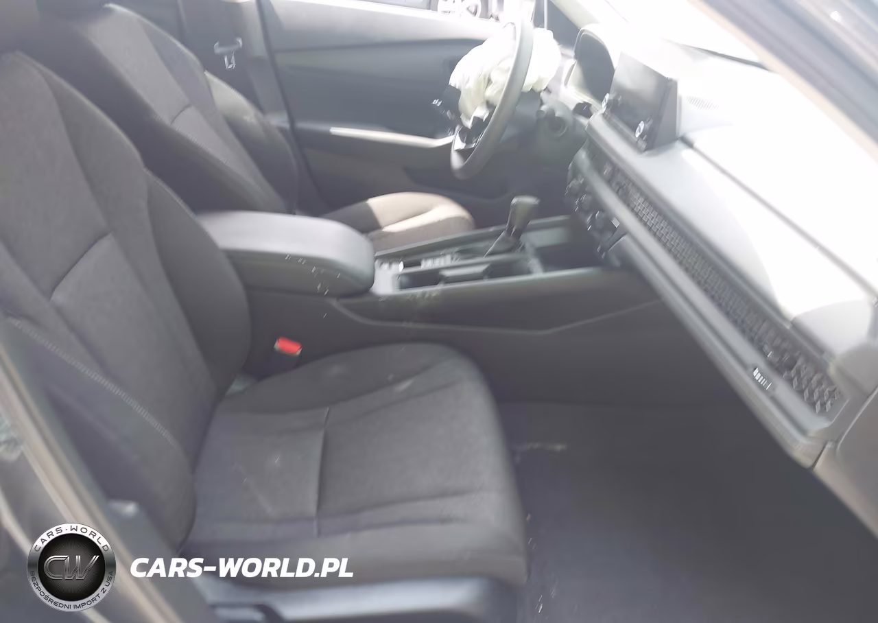 2025 Honda Accord Lx VIN:1HGCY1F26SA087633 - 5