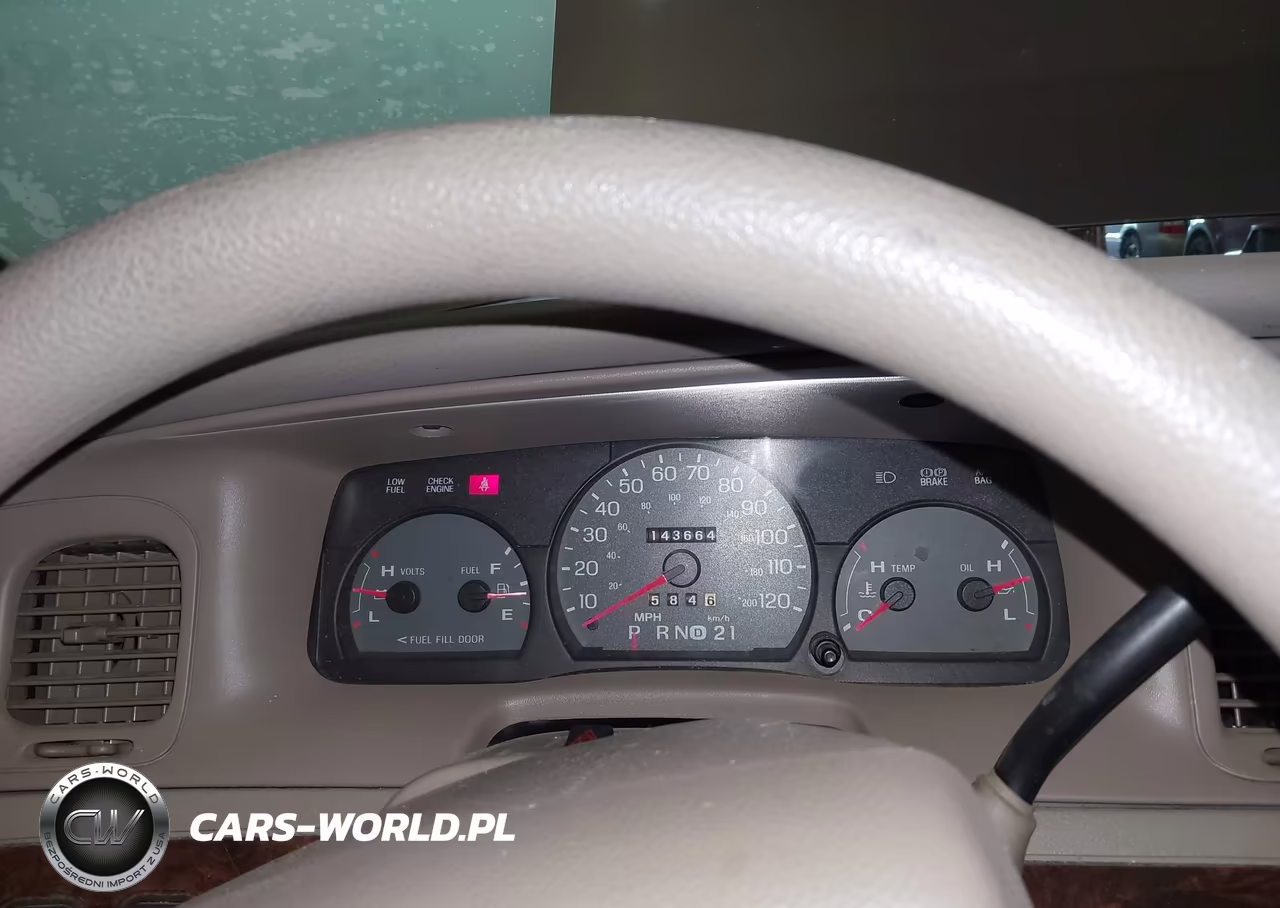 2005 Mercury Grand Marquis Gs VIN:2MEFM74W95X647056 - 7