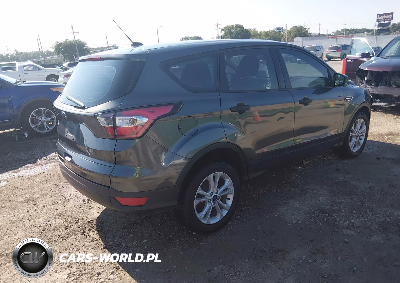 2017 Ford Escape S VIN:1FMCU0F73HUC10758 - 4