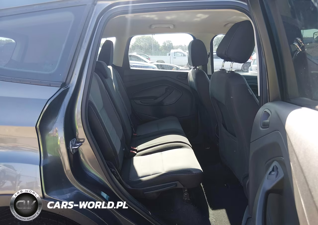 2017 Ford Escape S VIN:1FMCU0F73HUC10758 - 8