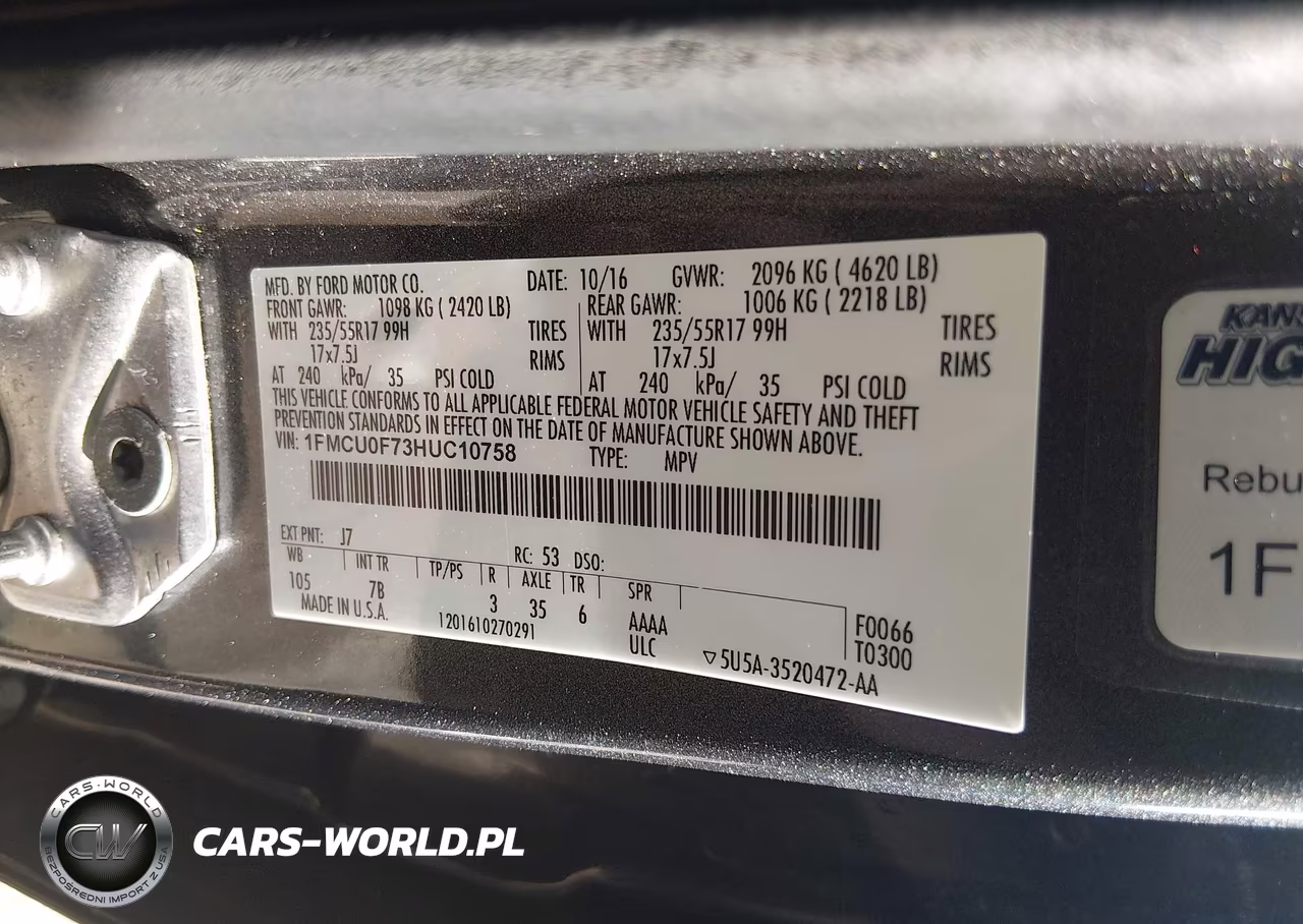 2017 Ford Escape S VIN:1FMCU0F73HUC10758 - 9