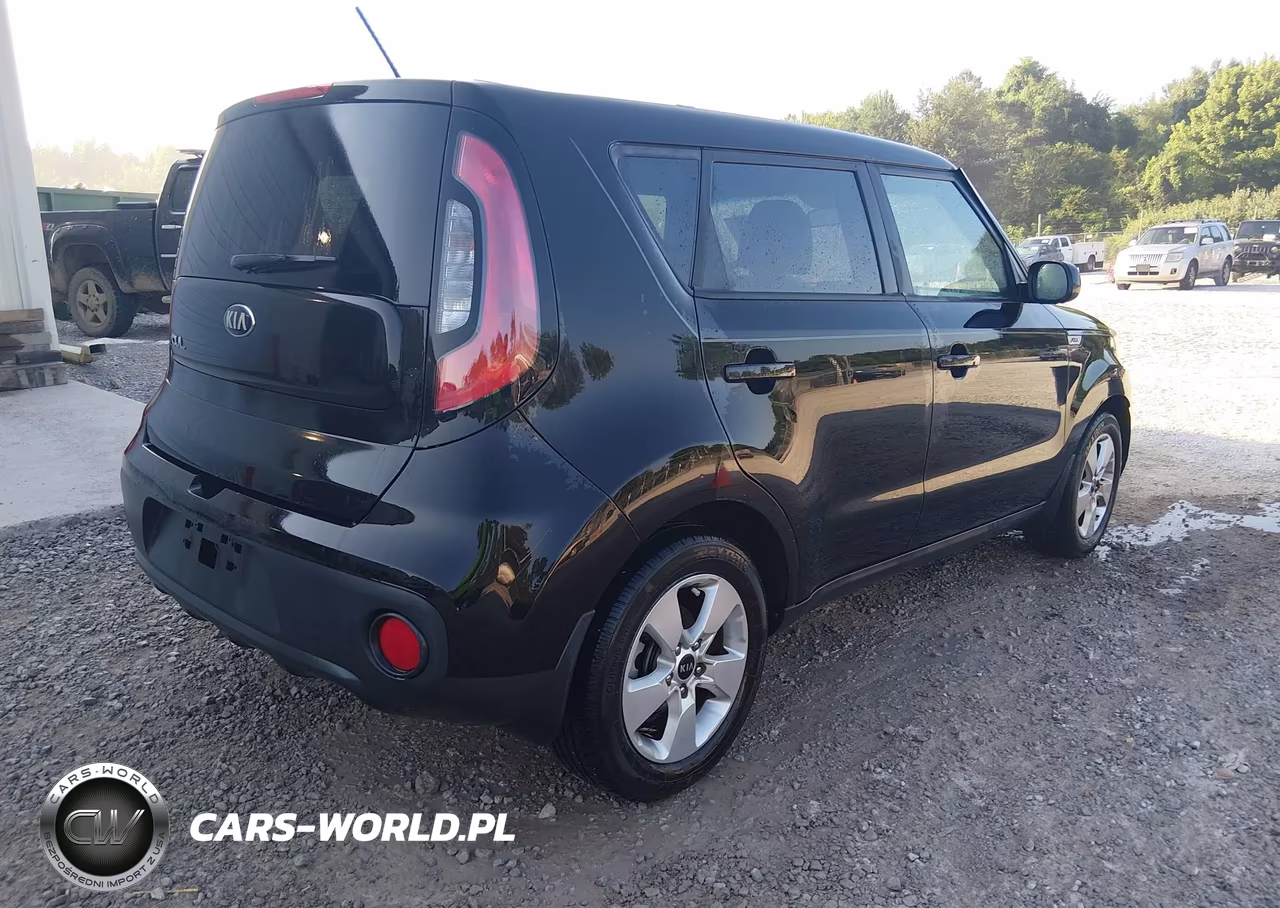 2018 Kia Soul VIN:KNDJN2A26J7890305 - 4