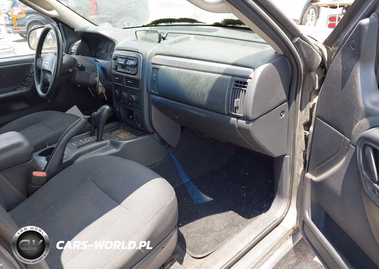 2003 Jeep Grand Cherokee Laredo VIN:1J4GW48S43C609986 - 5