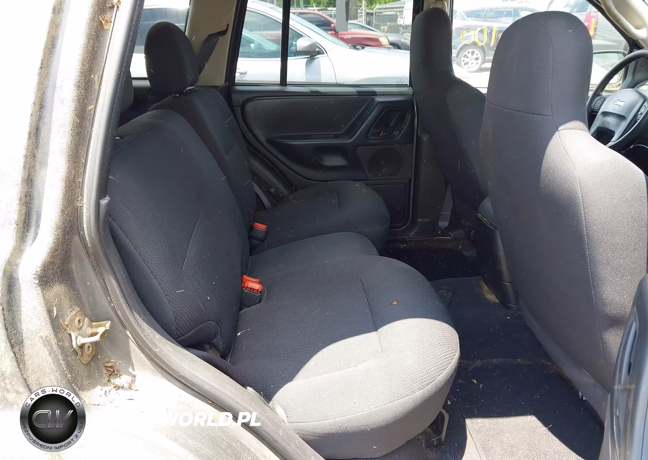 2003 Jeep Grand Cherokee Laredo VIN:1J4GW48S43C609986 - 8