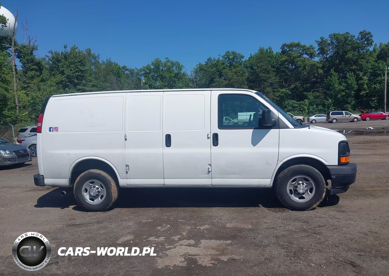 CHEVROLET EXPRESS 2500 VIN:1GCWGAFF2H1133906 - 13