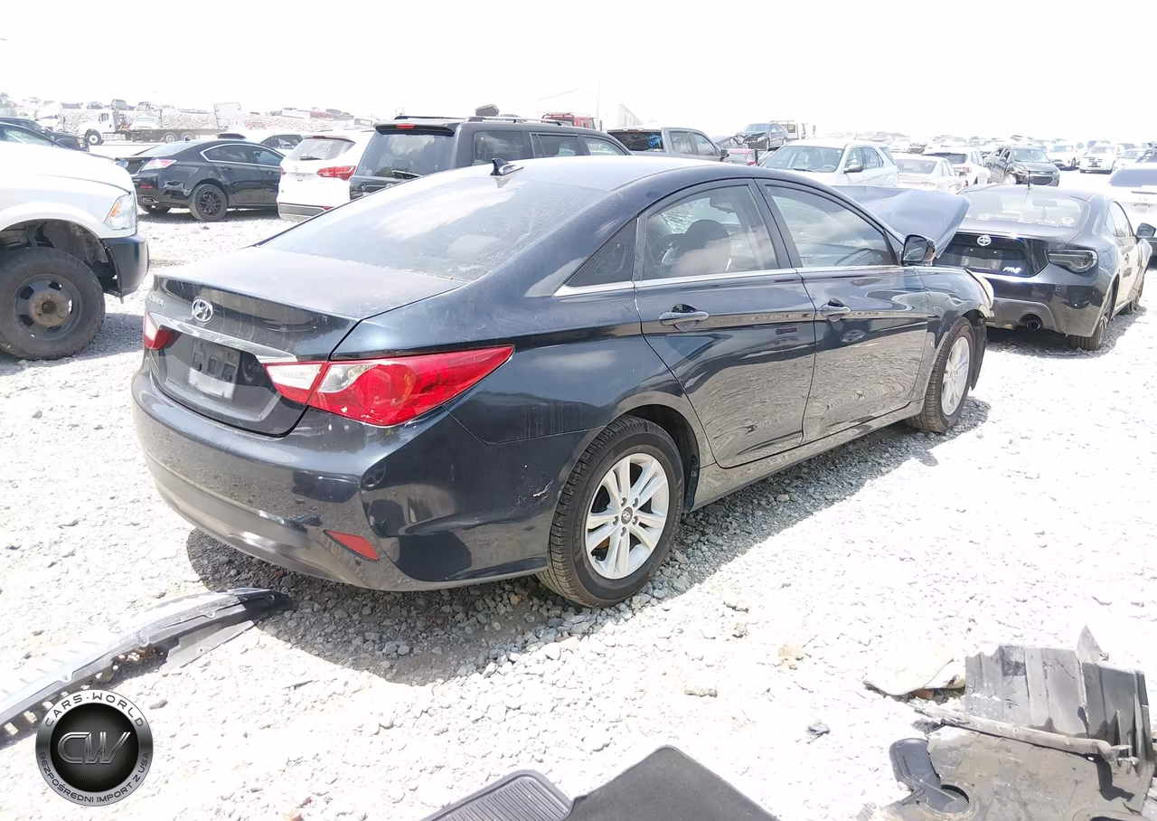 2013 Hyundai Sonata Gls VIN:5NPEB4AC4DH727960 - 4