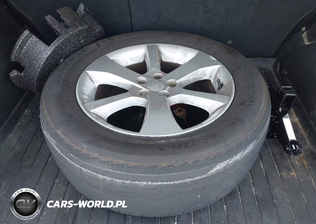 2013 Subaru Outback 2.5I Premium VIN:4S4BRBCC7D3243000 - 12