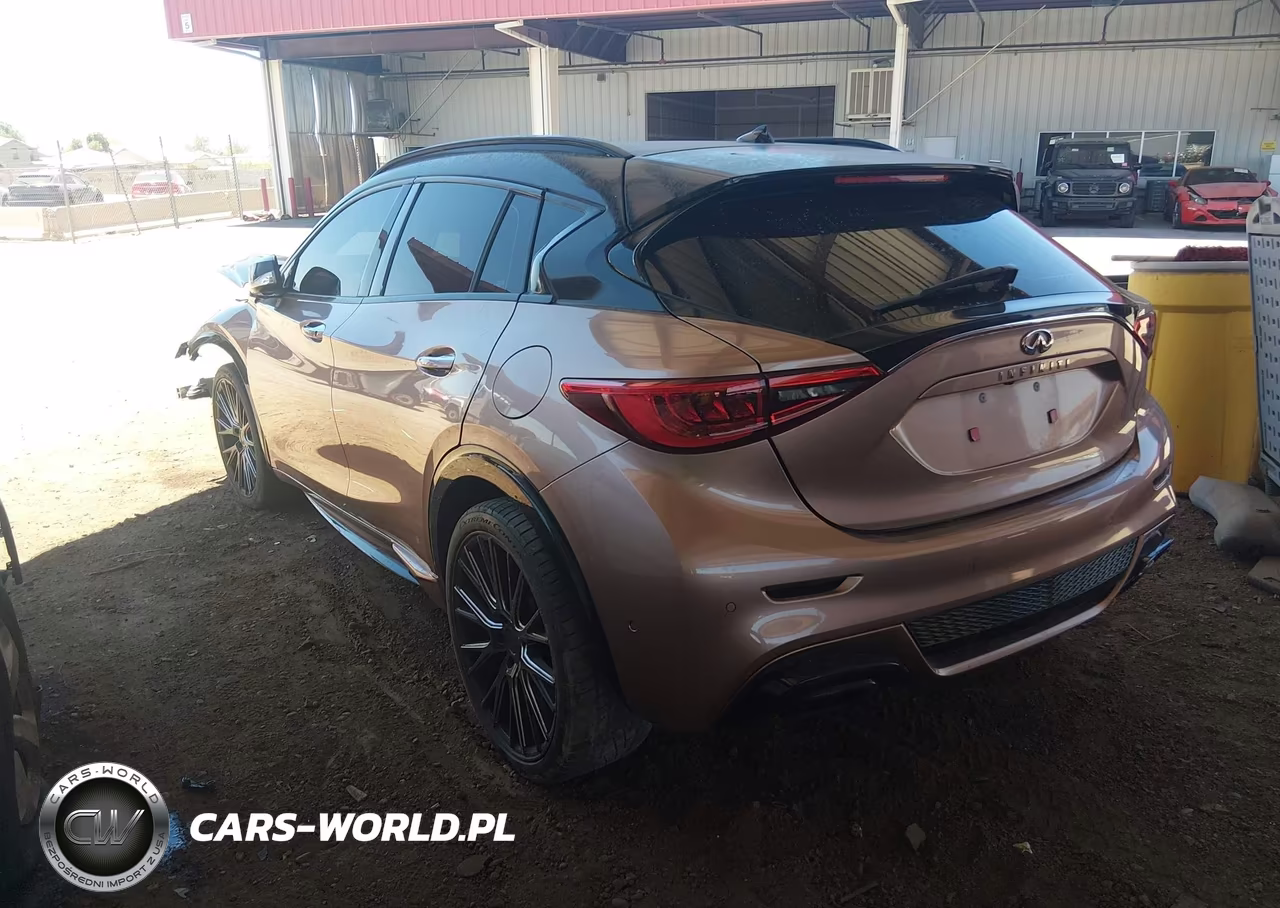 2017 Infiniti Qx30 Premium VIN:SJKCH5CPXHA017791 - 3