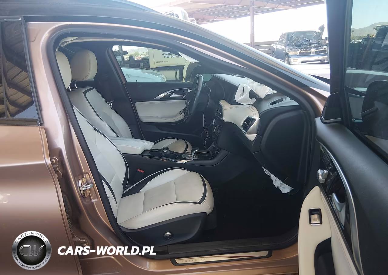 2017 Infiniti Qx30 Premium VIN:SJKCH5CPXHA017791 - 5