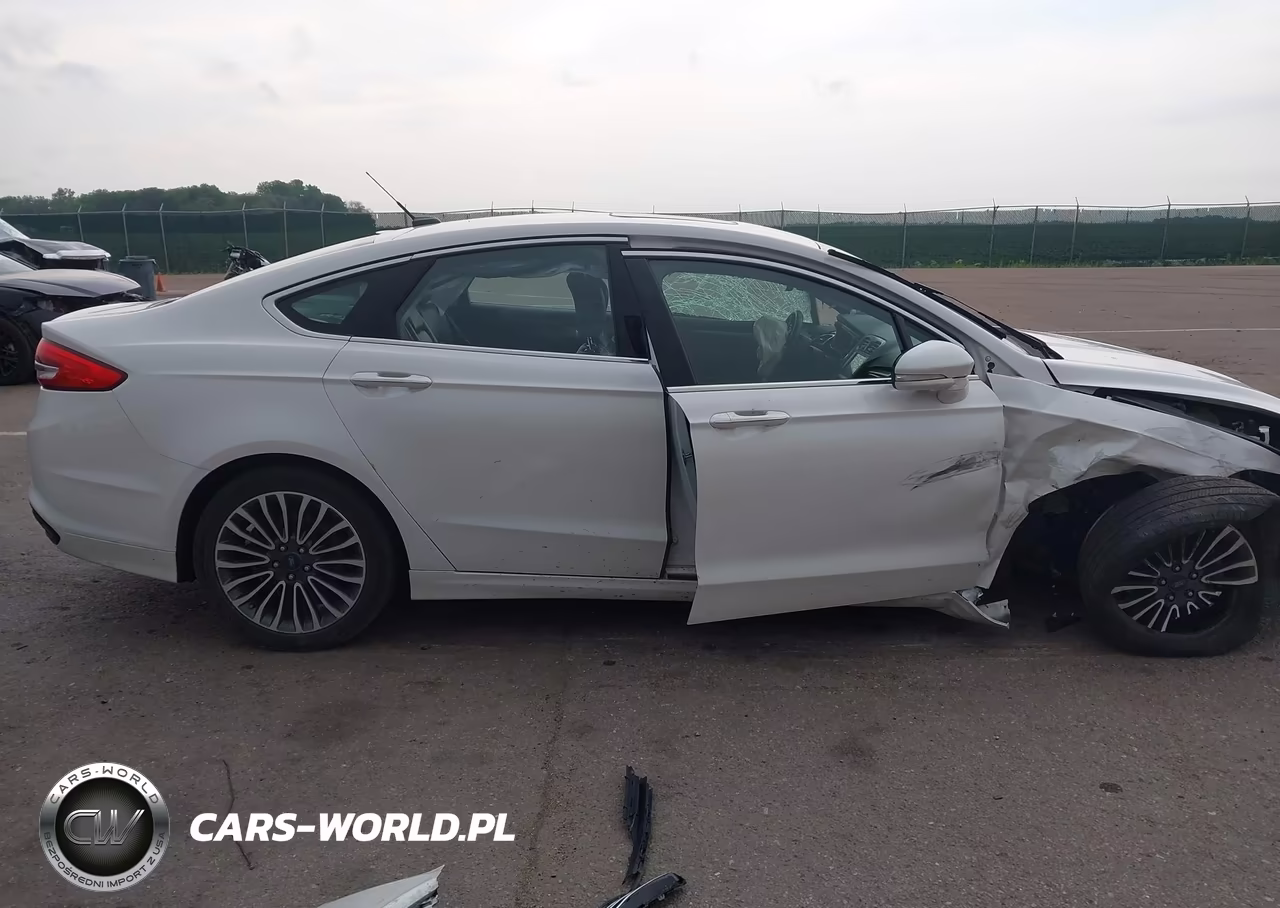2017 Ford Fusion Se VIN:3FA6P0T93HR140576 - 14
