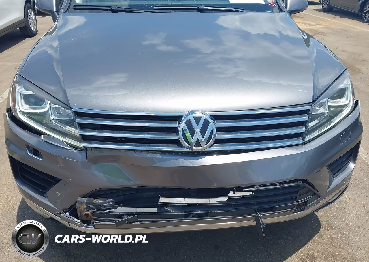 2016 Volkswagen Touareg Tdi Lux VIN:WVGEP9BP8GD004960 - 6