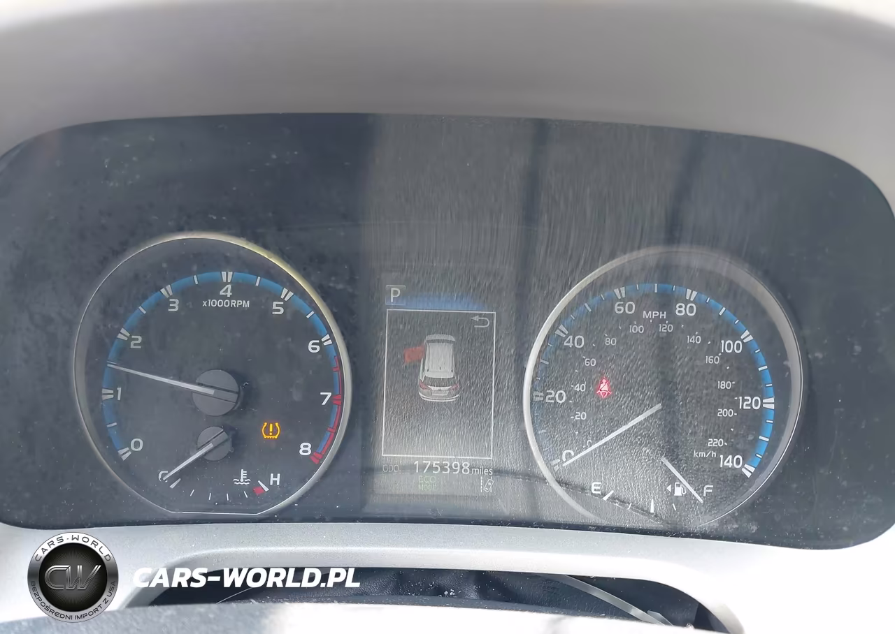 2018 Toyota Rav4 Le VIN:2T3BFREVXJW857620 - 7