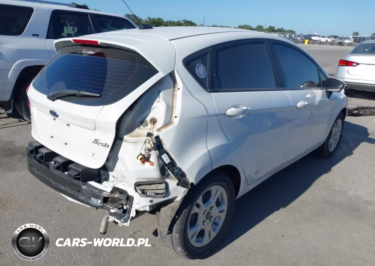 2016 Ford Fiesta Se VIN:3FADP4EJ7GM205236 - 4