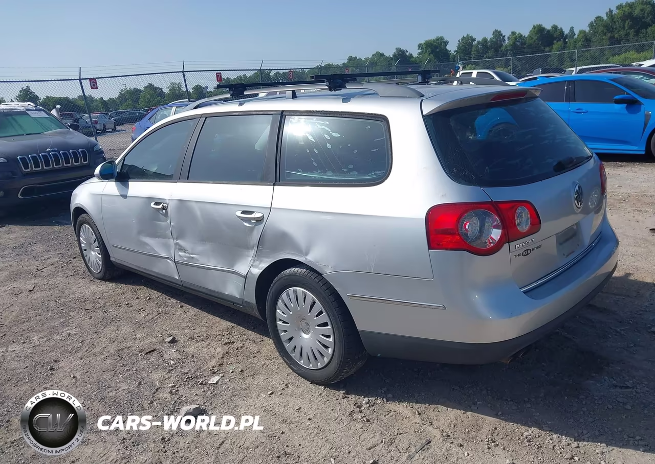 2007 Volkswagen Passat Value Edition (A6) (Discontinued) VIN:WVWXK73C07E065595 - 3