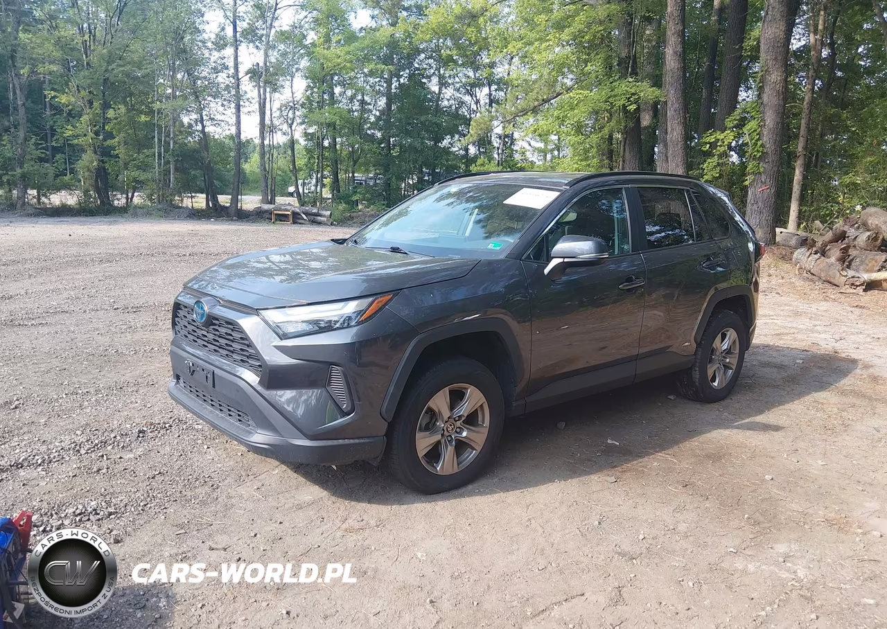 2023 Toyota Rav4 Hybrid Xle VIN:2T3RWRFV1PW172119 - 2