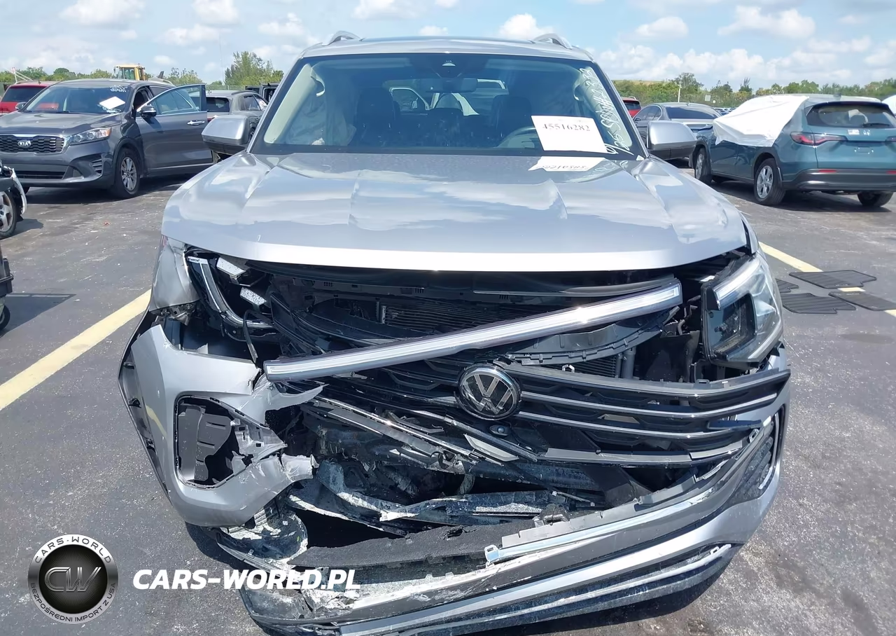 2024 Volkswagen Atlas 2.0T Sel Premium R-Line VIN:1V2FR2CA8RC572332 - 12