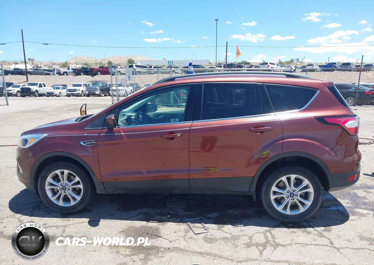 2018 Ford Escape Se VIN:1FMCU0GD8JUC48397 - 14