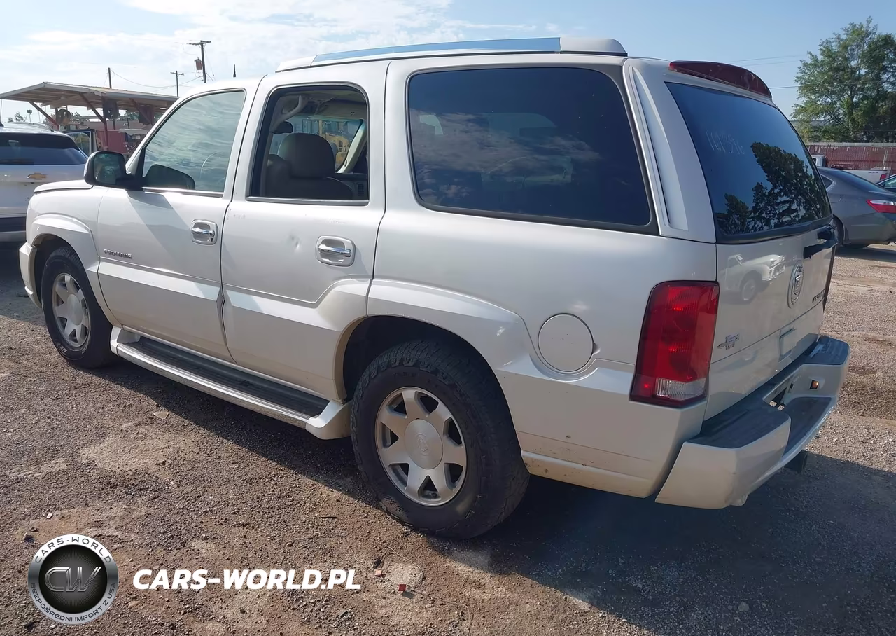 2004 Cadillac Escalade Standard VIN:1GYEC63T74R161396 - 3