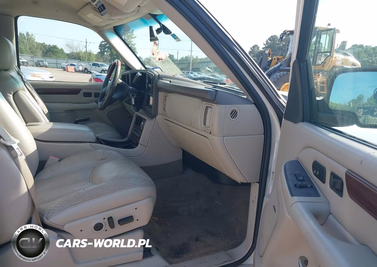 2004 Cadillac Escalade Standard VIN:1GYEC63T74R161396 - 5