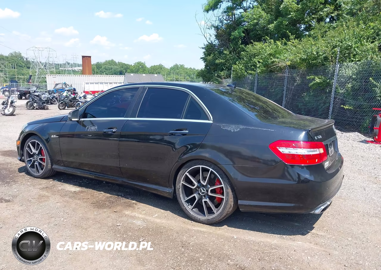 2011 Mercedes-Benz E 63 Amg VIN:WDDHF7HB4BA371021 - 3