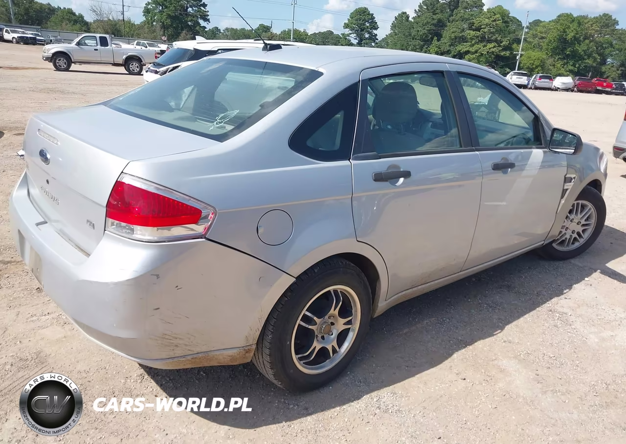 2008 Ford Focus Se-Ses VIN:1FAHP35N78W293737 - 4