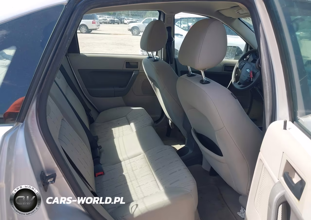 2008 Ford Focus Se-Ses VIN:1FAHP35N78W293737 - 8