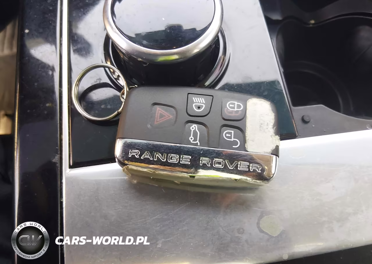 2018 Land Rover Range Rover Velar P250 S VIN:SALYB2RX8JA709112 - 11