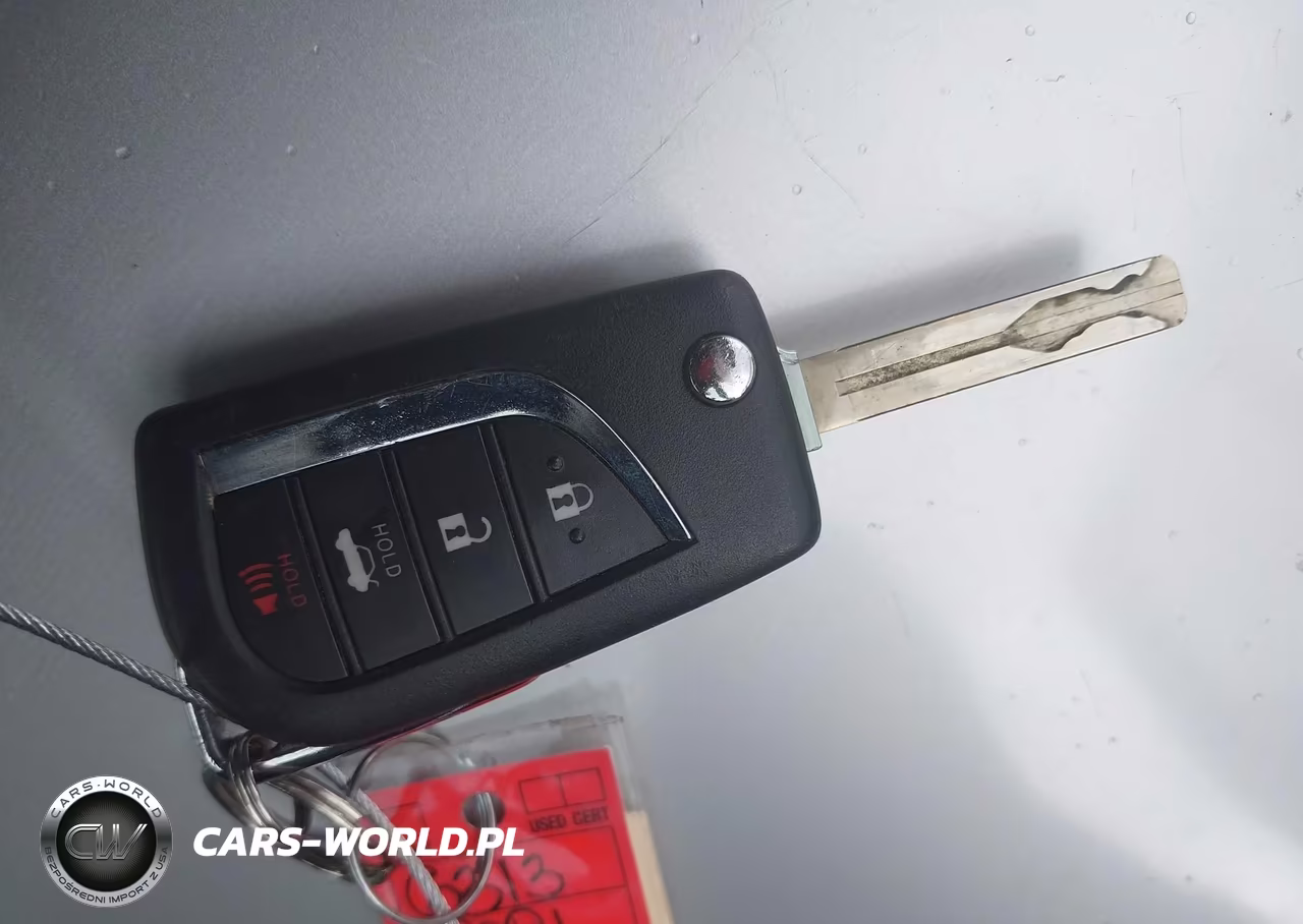 2021 Toyota Corolla Le VIN:JTDEPMAE0MJ163251 - 11