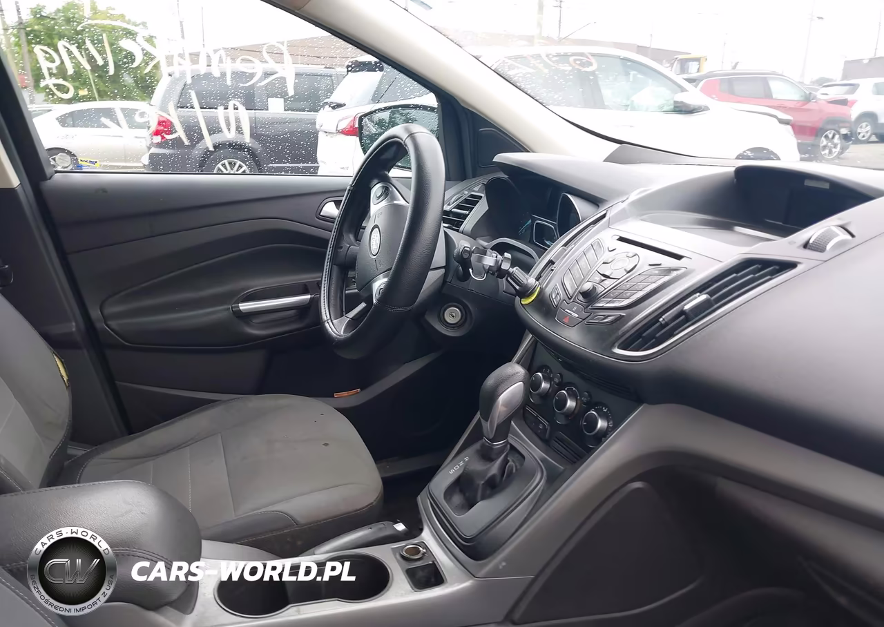 2016 Ford Escape Se VIN:1FMCU9GX6GUC13378 - 5