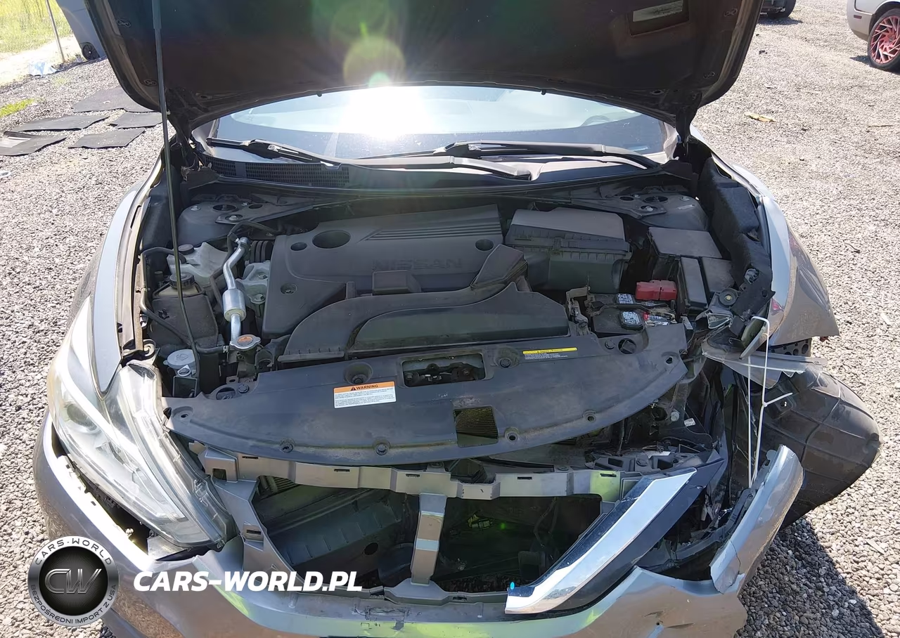 2017 Nissan Altima 2.5 S VIN:1N4AL3AP3HN332818 - 10