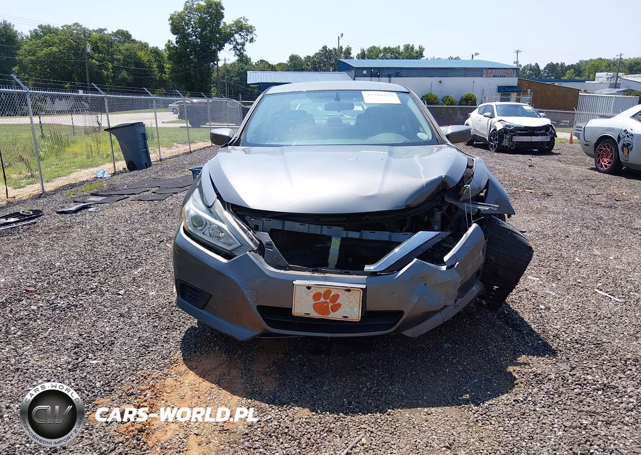 2017 Nissan Altima 2.5 S VIN:1N4AL3AP3HN332818 - 13