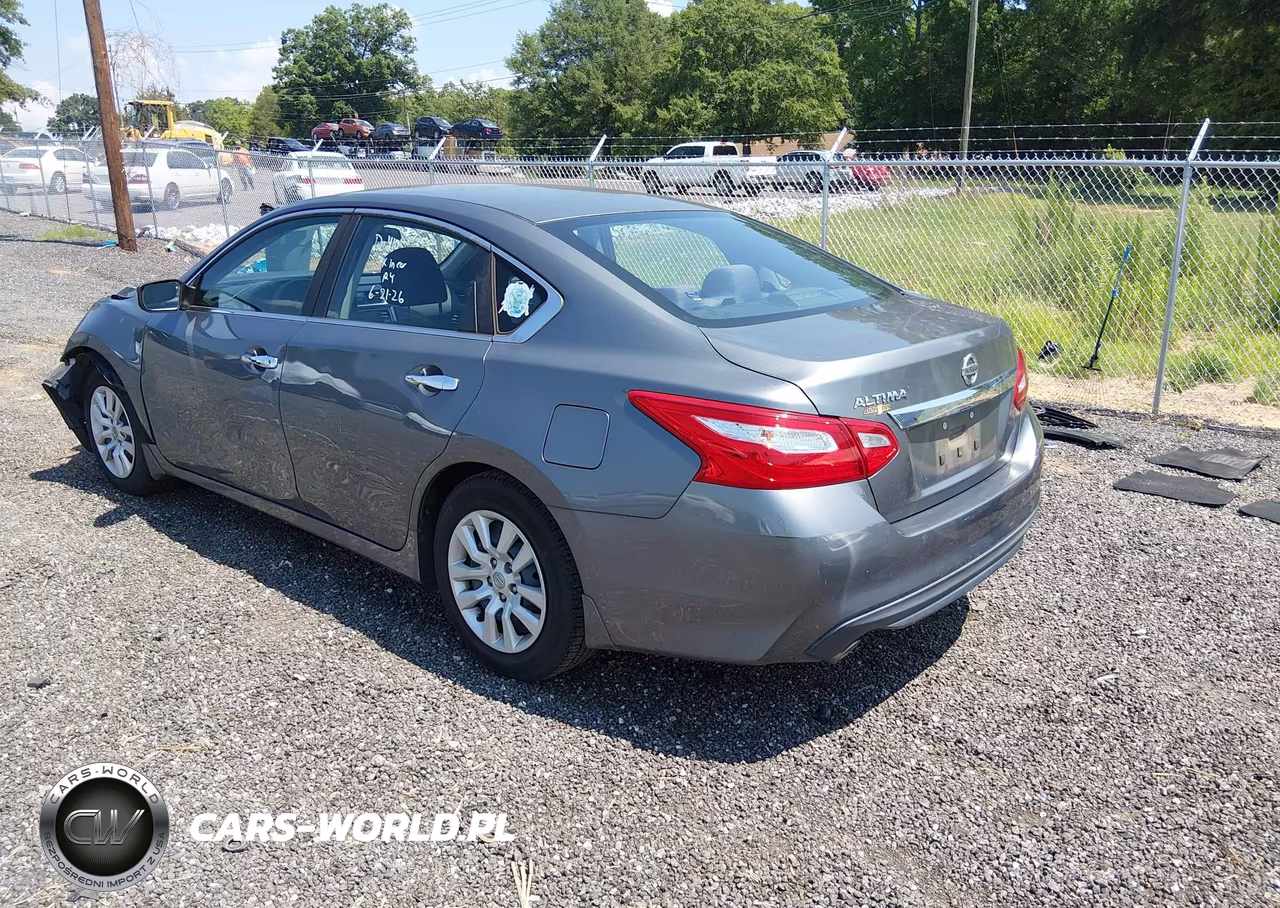 2017 Nissan Altima 2.5 S VIN:1N4AL3AP3HN332818 - 3