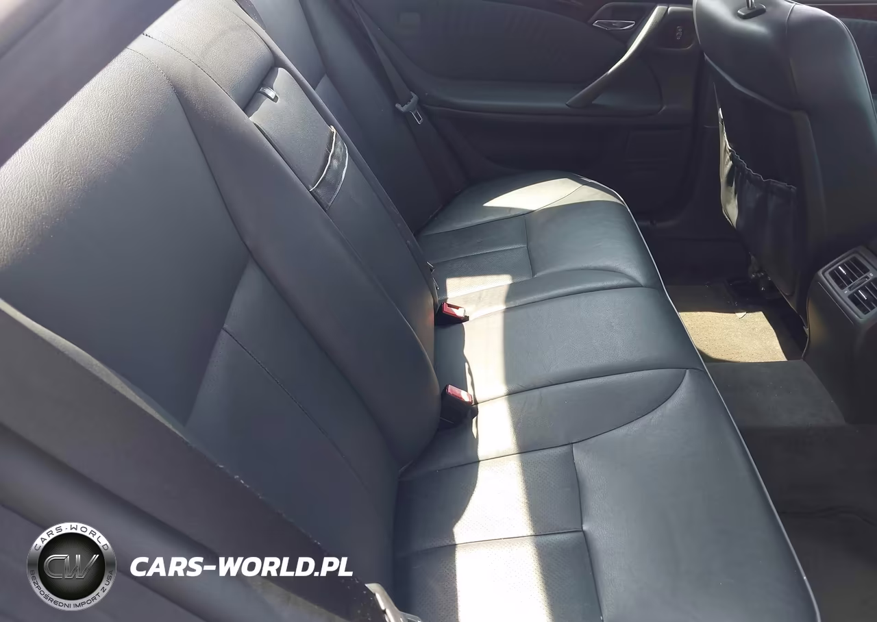 2000 Mercedes-Benz E 320 4M VIN:WDBJF82J5YX037781 - 8