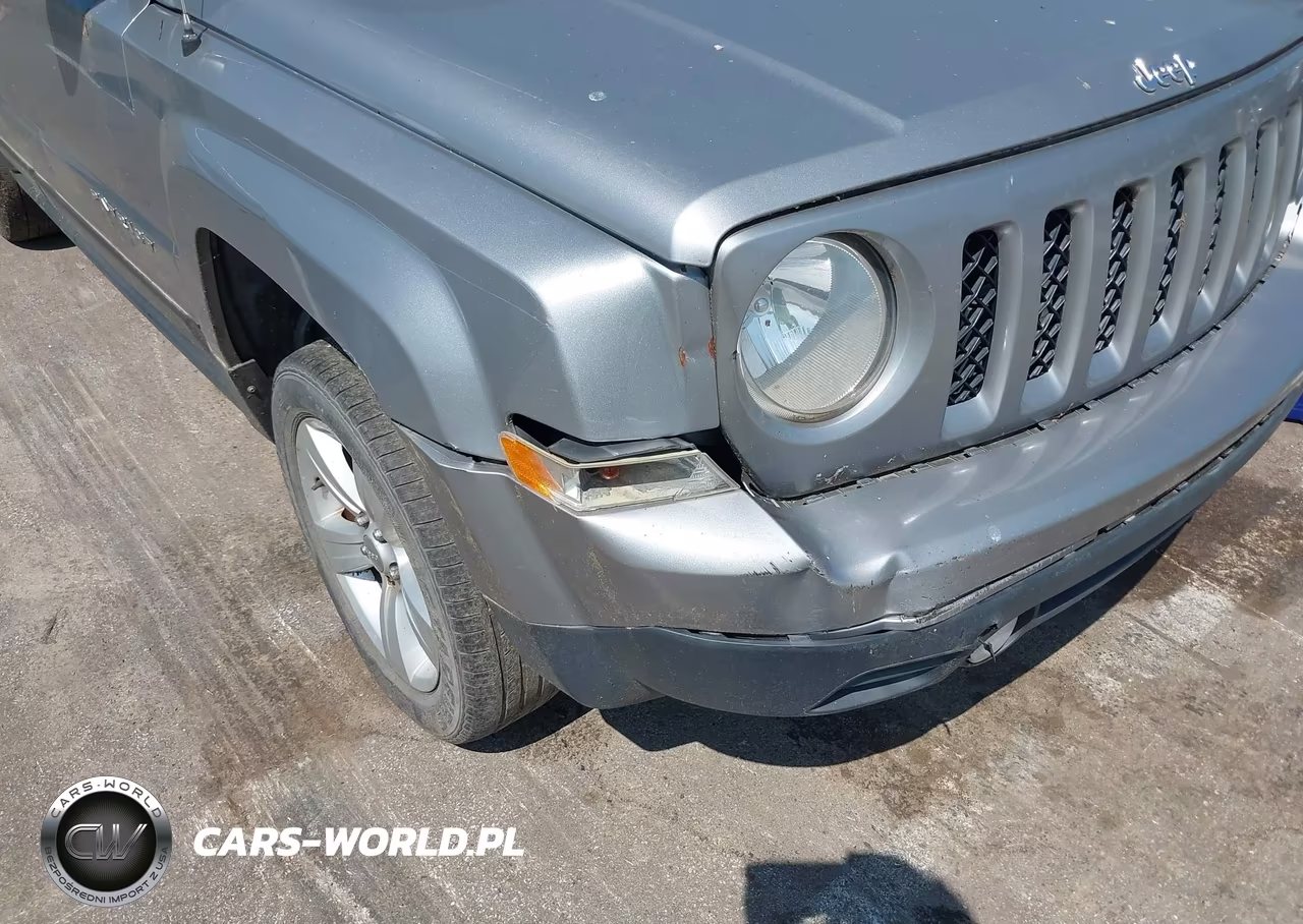 2015 Jeep Patriot Sport VIN:1C4NJPBB4FD342417 - 12