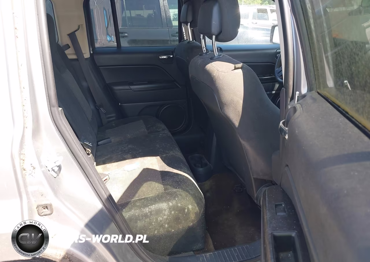 2015 Jeep Patriot Sport VIN:1C4NJPBB4FD342417 - 8