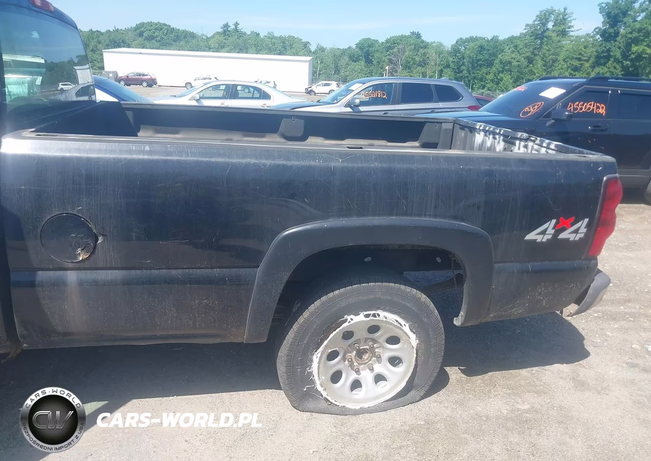 2007 Chevrolet Silverado 1500 Classic Work Truck VIN:3GCEK14X47G249789 - 16