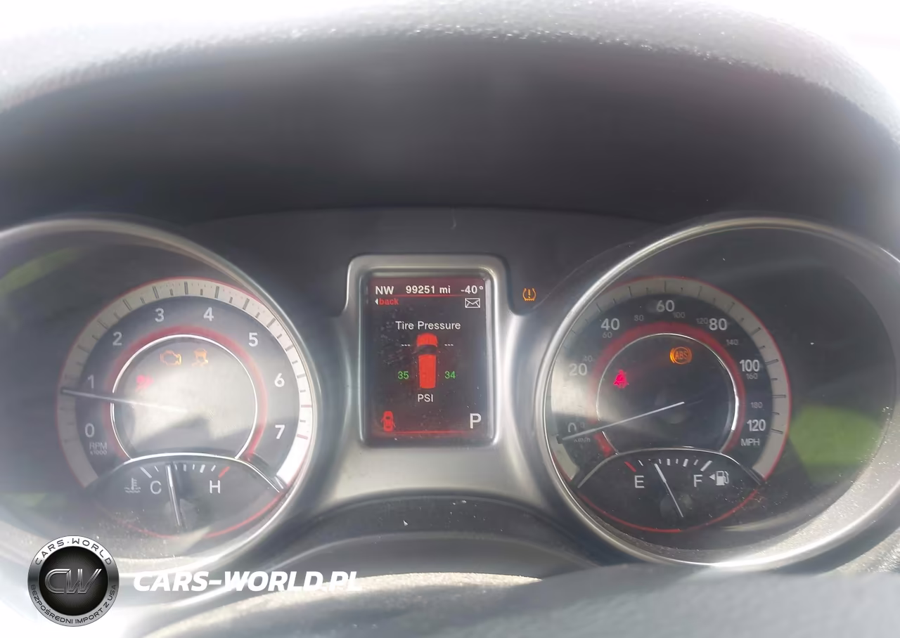 2020 Dodge Journey Crossroad VIN:3C4PDCGB4LT188346 - 7