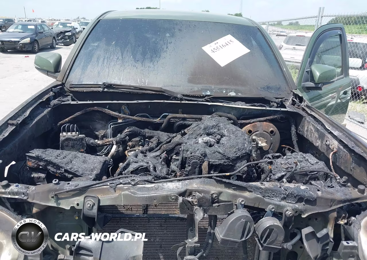 2021 Toyota Tacoma Sr5 V6 VIN:5TFCZ5AN2MX253067 - 6