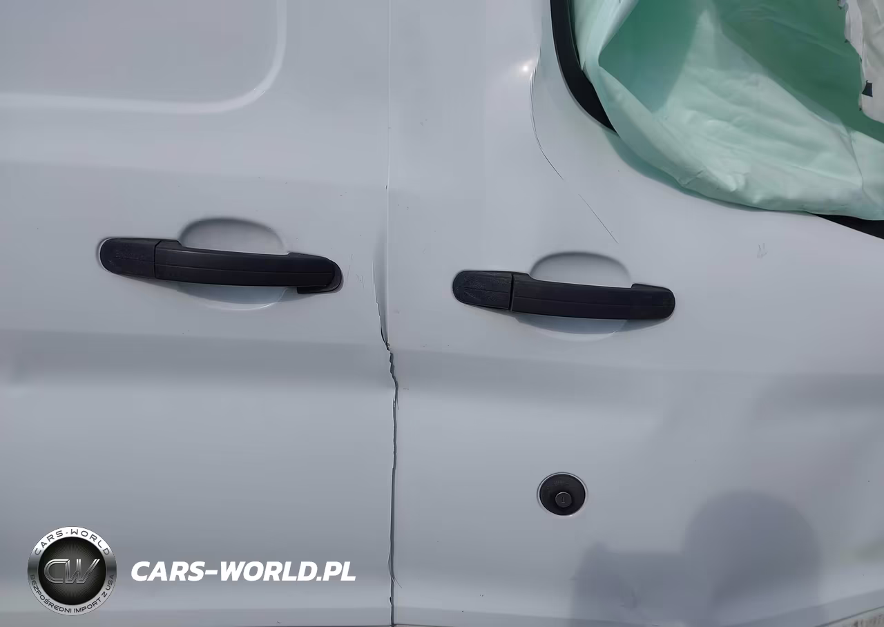 2016 Ford Transit-150 VIN:1FTYE2CM0GKA31407 - 20