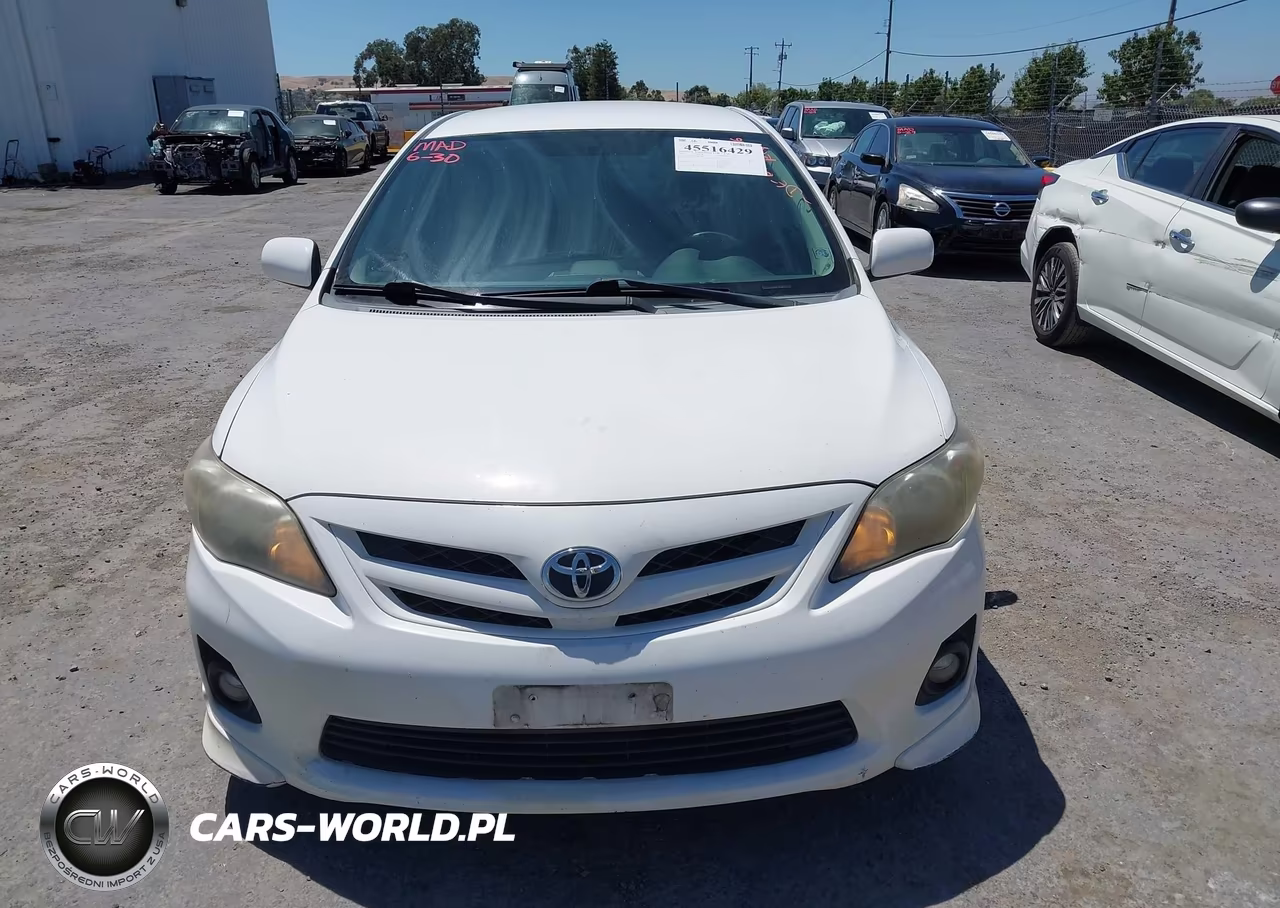 2012 Toyota Corolla S VIN:2T1BU4EE8CC813086 - 12