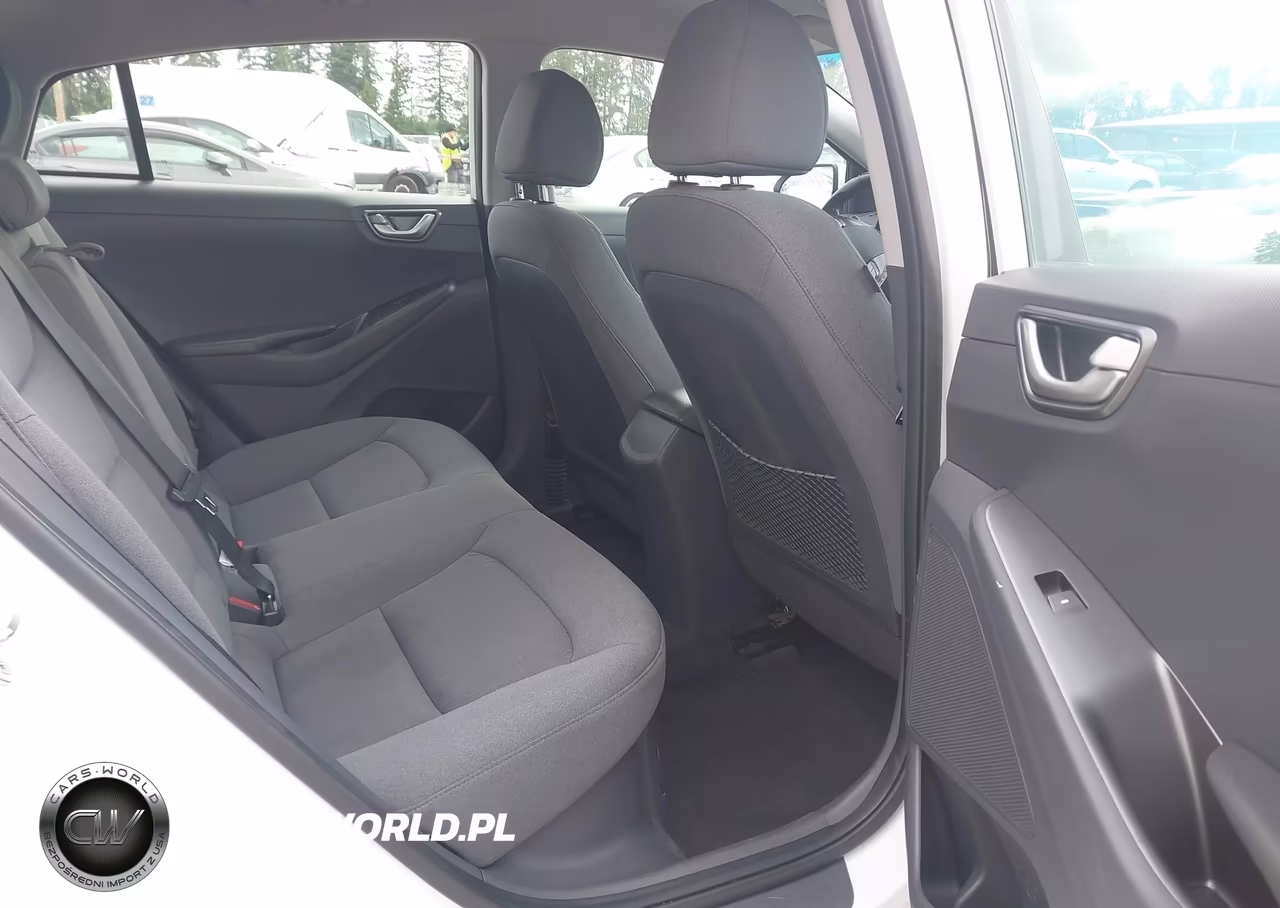 2020 Hyundai Ioniq Hybrid Se VIN:KMHC75LC4LU235831 - 8