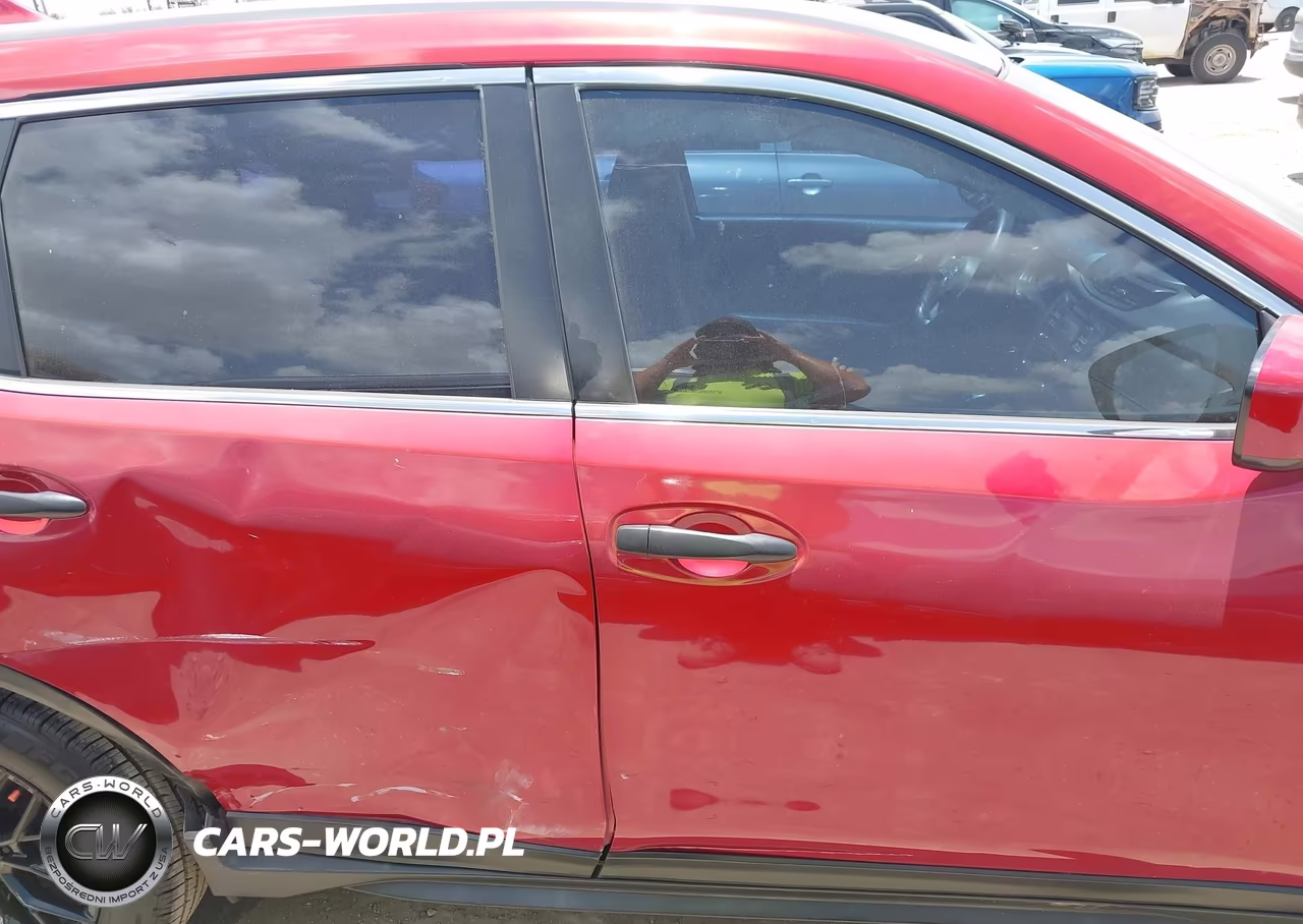 2017 Nissan Rogue S VIN:JN8AT2MT5HW394734 - 13