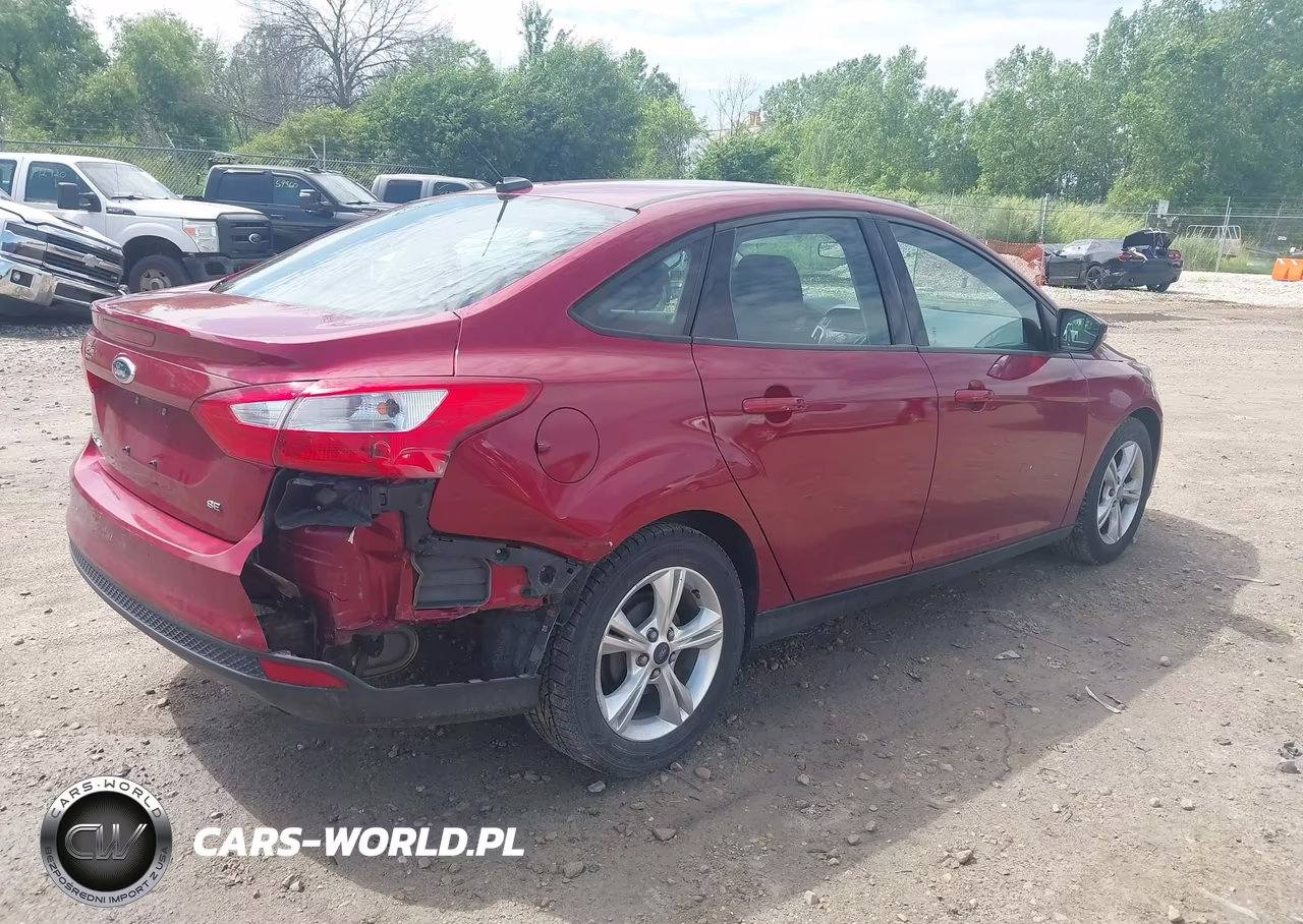 2013 Ford Focus Se VIN:1FADP3F20DL274512 - 4