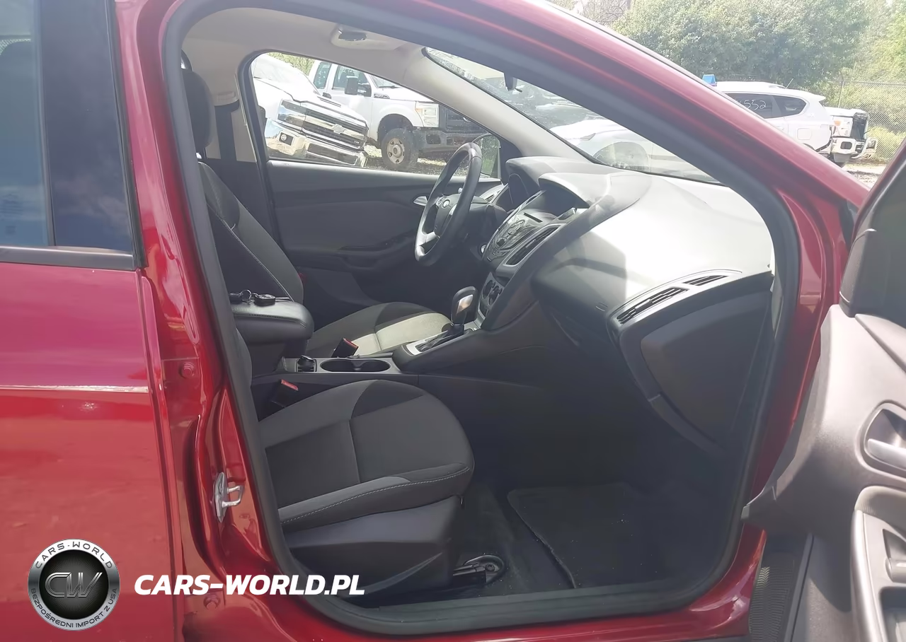 2013 Ford Focus Se VIN:1FADP3F20DL274512 - 5