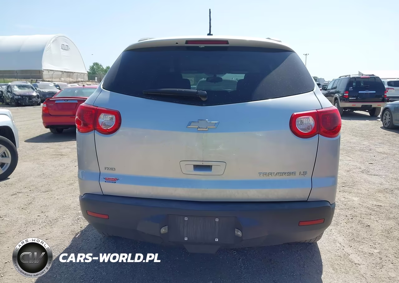 2011 Chevrolet Traverse Ls VIN:1GNKVFED7BJ311115 - 16